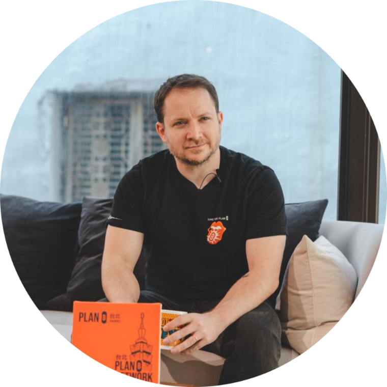 Giacomo Zucco 副教授圖片